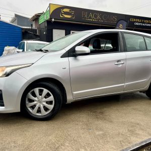 Toyota Yaris HB 2015