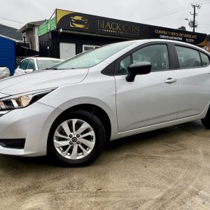 NISSAN VERSA AUTOMÁTICO 2024