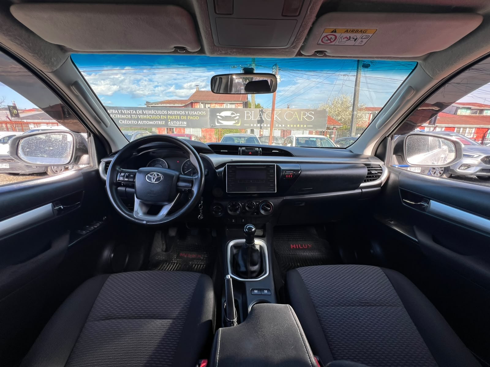 Toyota Hilux 2017 SR 4x4 - Imagen 7