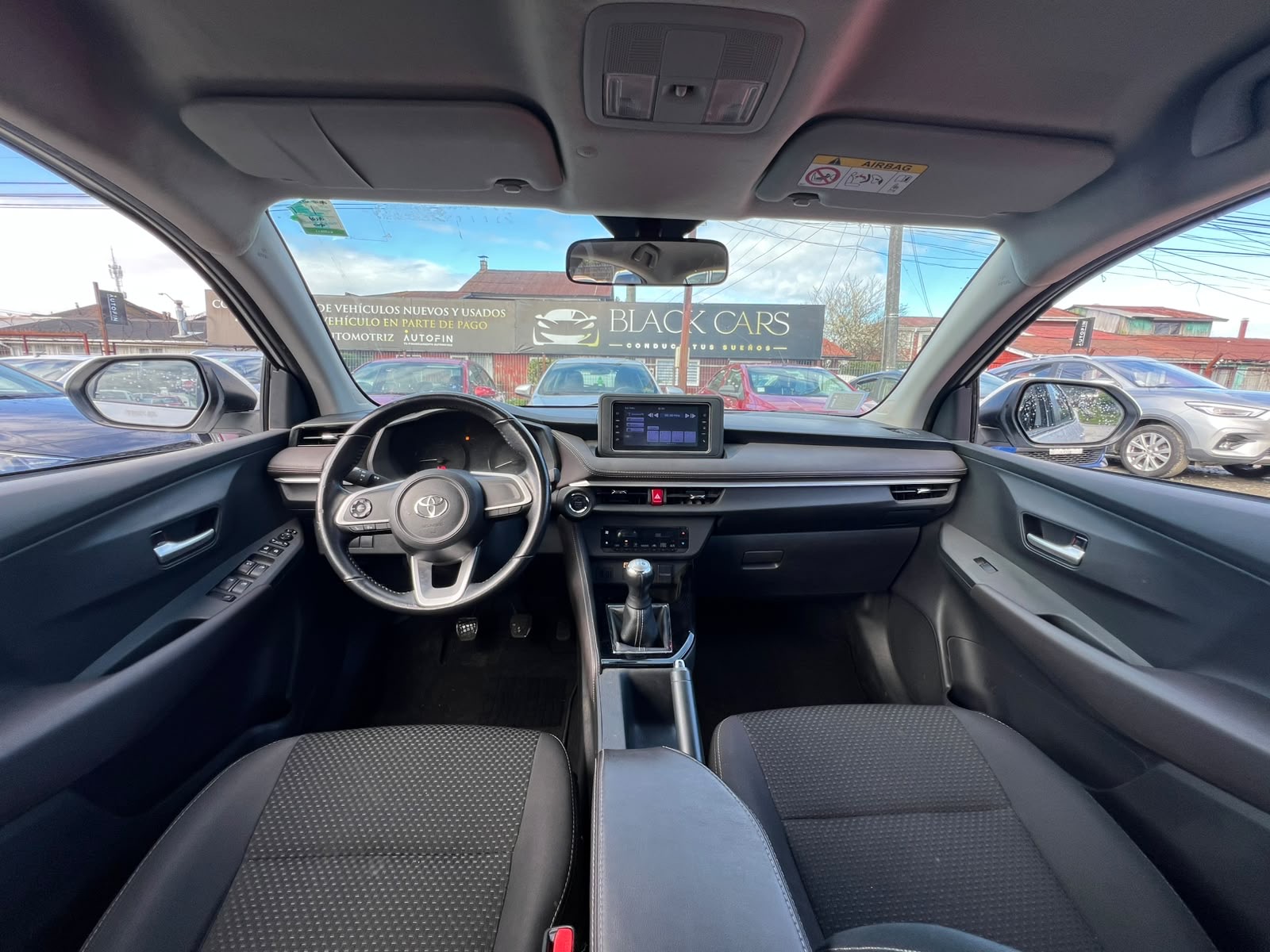 Toyota Yaris 2024 - Imagen 7