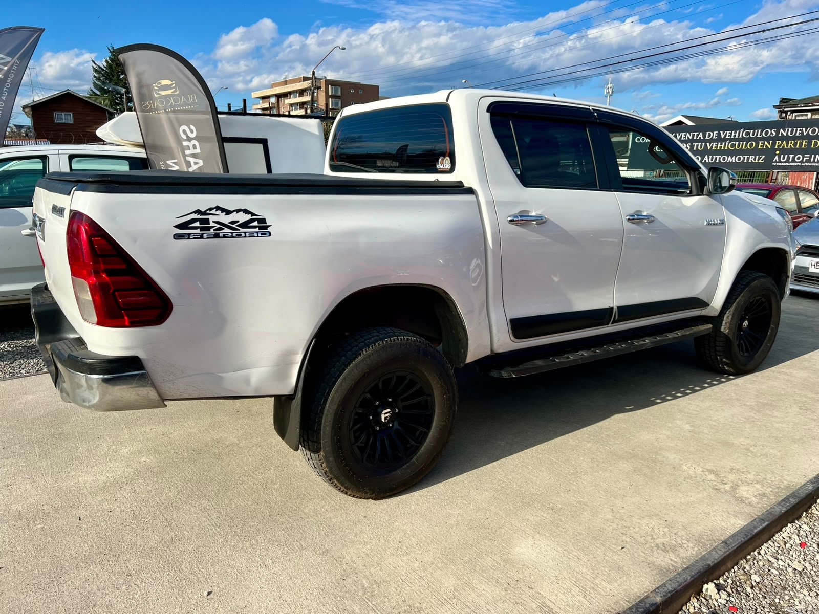 Toyota Hilux 2017 SR 4x4 - Imagen 4