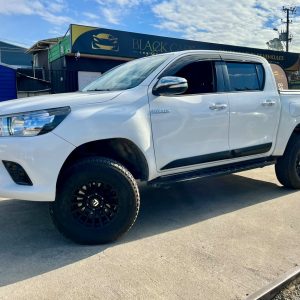 Toyota Hilux 2017 SR 4x4
