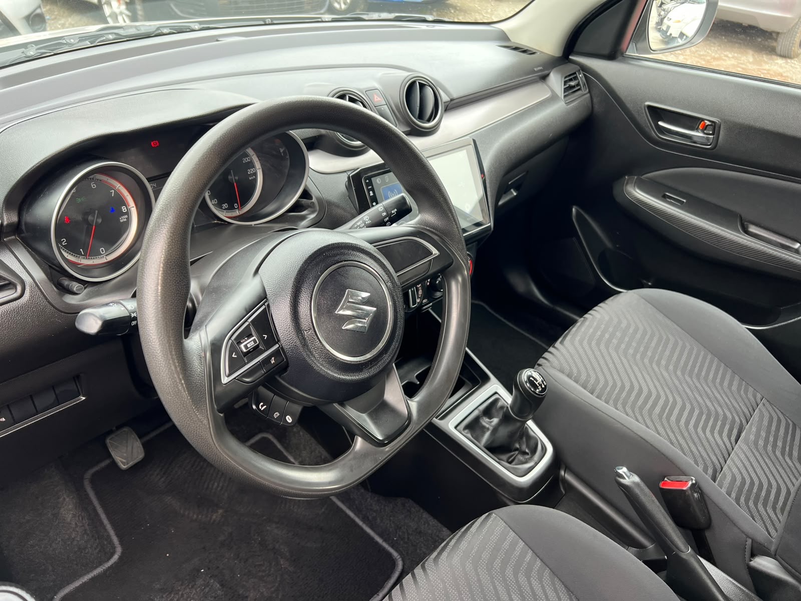 Suzuki Swift 2024 - Imagen 8