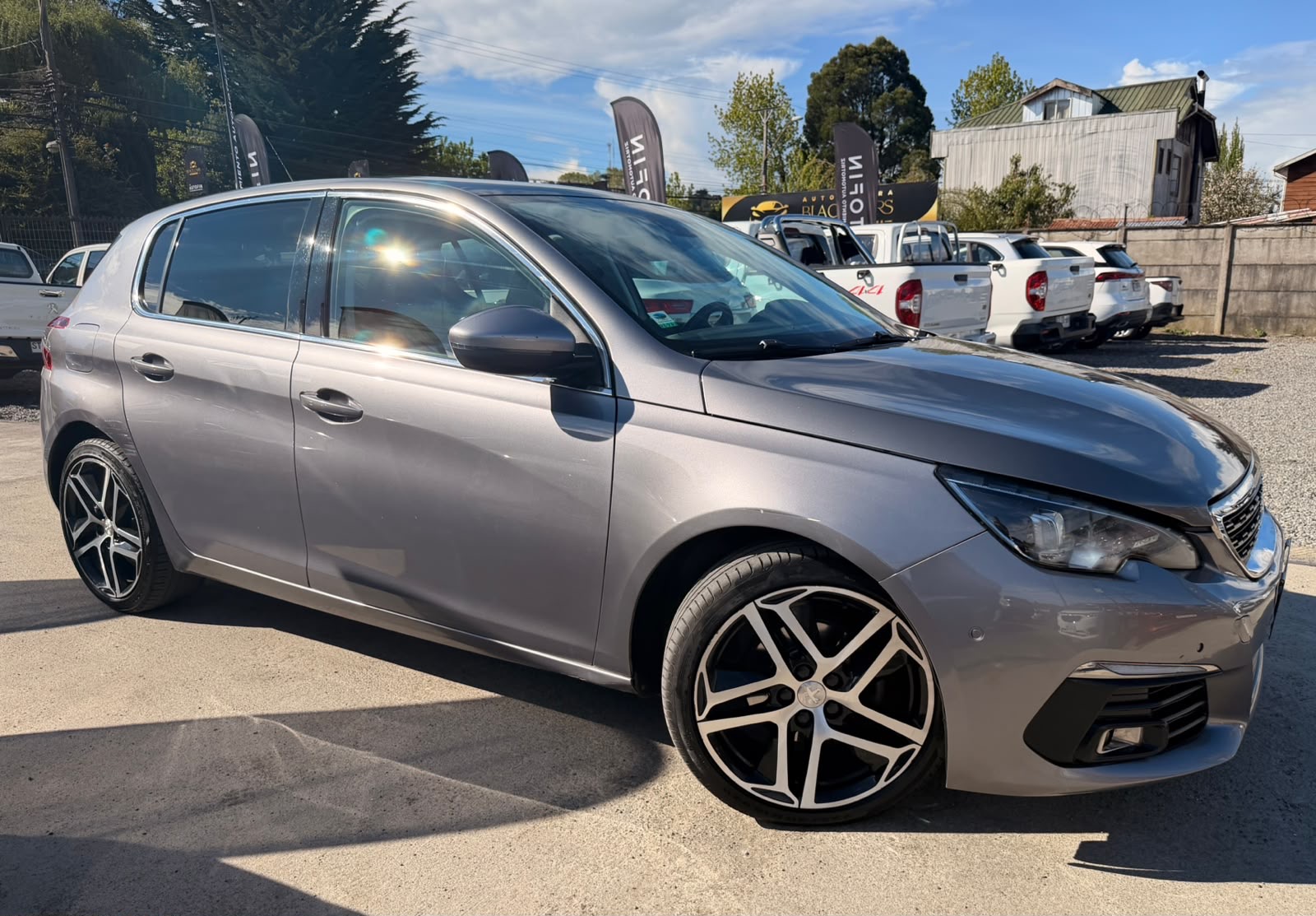 PEUGEOT 308 ALLURE HDI 1.6 AT 2018 - Imagen 3